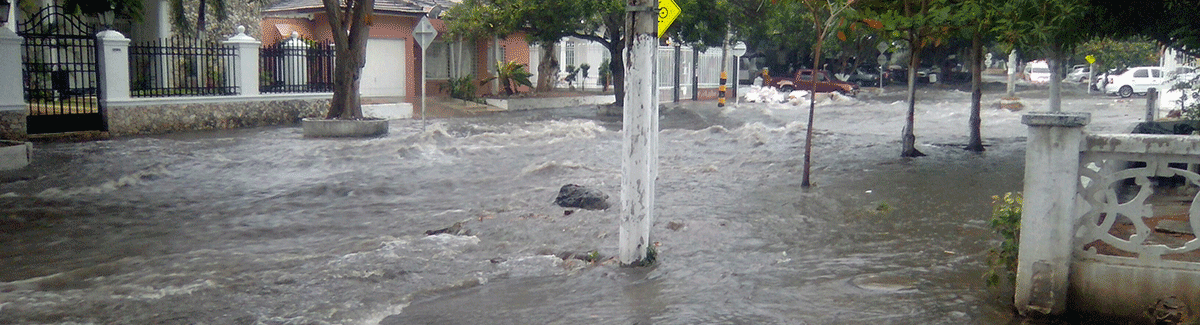The rainy season has arrived, which means flooded streets in Barranquilla.