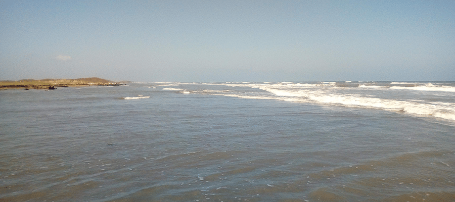Beach between Puerto Colombia and Puerto Valero