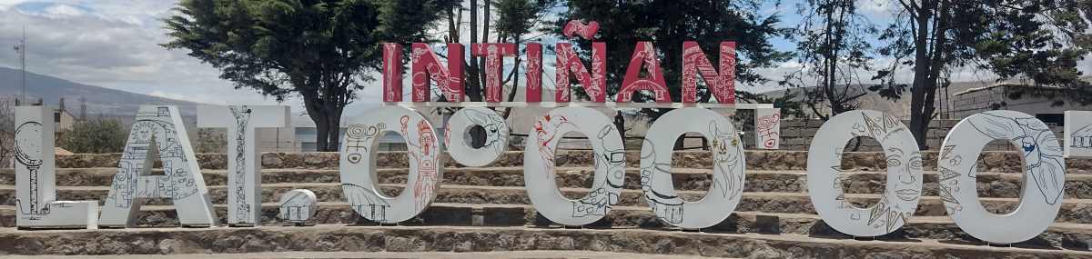 latitude00-sign.jpg This latitude 0.00000 sign is located in the Muse Intañan.