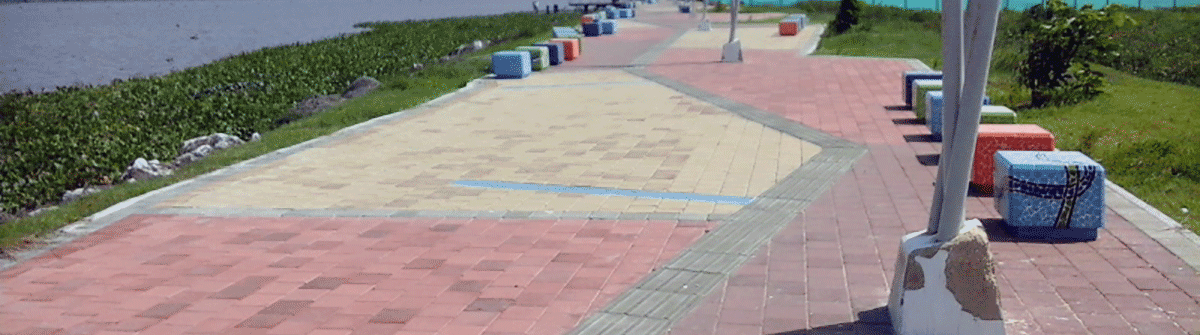 The malecon in Barranquilla.