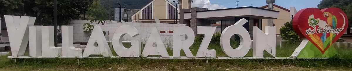 villa-garzon-sign.jpg The city name letters sign is in the Parque Central on the main street.