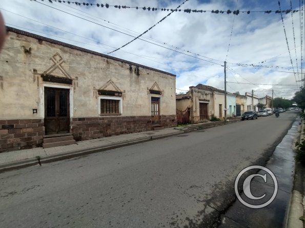 Av. Sarmiento near Iriarte
