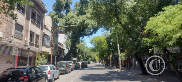 Av. Tomas Godoy Cruz y 9 de Julio (2)
