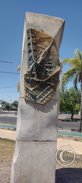 Plaza Pedro del Castillo Ituzaingo y Juan Bautista Alberdi (10)