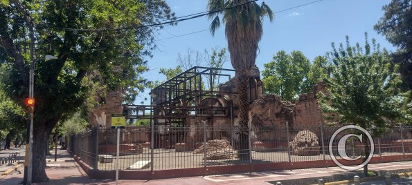 Ruinas de San Francisco at Fray Luis Beltran y Ituzaingo