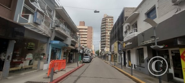 Constitucion y Dean Funes
