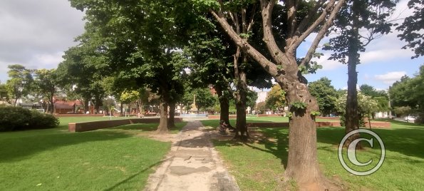 Plaza Eduardo Racedo at Rivadavia y Lavalle