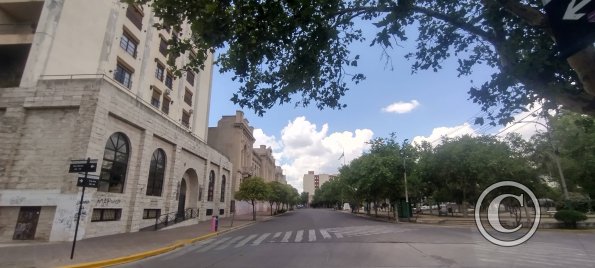 9 de Julio alongside Plaza San Martin