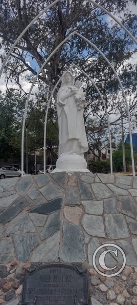 Plaza de la Paz at Callao y Robamba