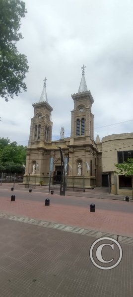 Parroquia Nuestra Señora de la Merced, 1861, at Plaza Pedernera