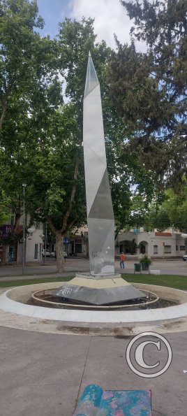 Plaza Sesquicentenario at Rivadavia y Pedernera y Balcarce (9)