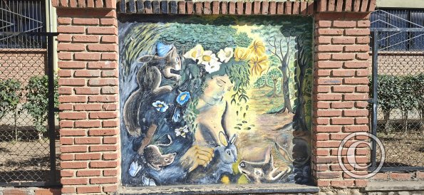 Mural in front of School Faustino Suarez Arnez (14)