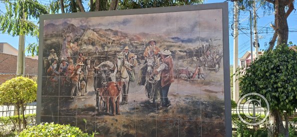 Mural on Calle Sucre and Calle Arevalo (2)
