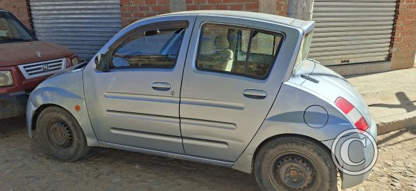 Strange car (2)