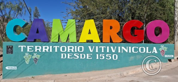 City name sign on Hwy RN1