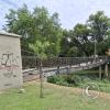 Foot bridge over Rio Rocha (2)