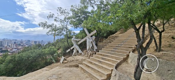 In the stairs going up to the Christ statue (2)
