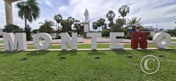 City name sign in Rotonda Maria Auxilladora