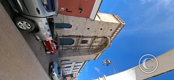 Alongside Plaza 6 de Agosto (5)