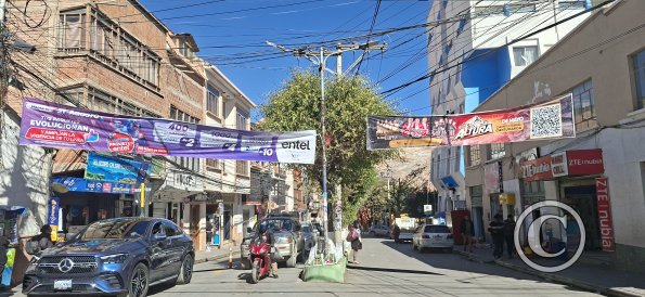 Av Camacho at Calle Bolivar