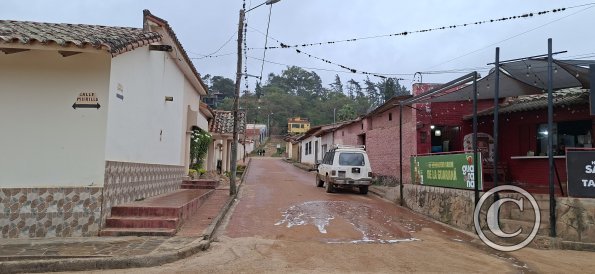 Calle Campero and Calle Murillo