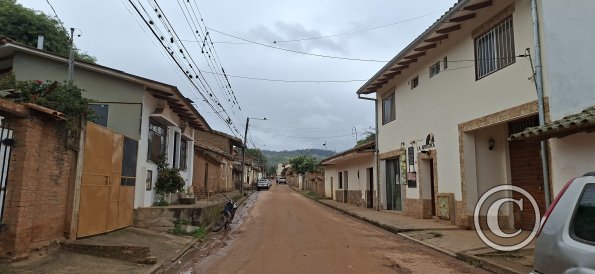 Calle Hermogenes Perez