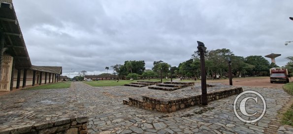 Across from Plaza Principal