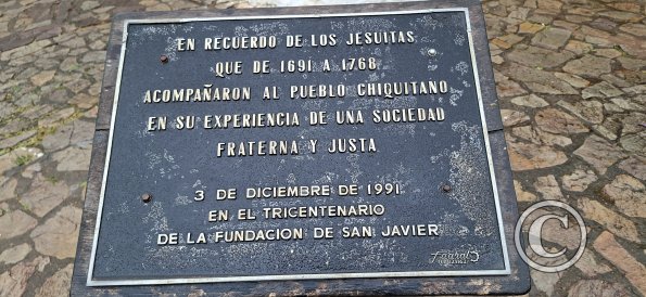 Memorial plaque in Plaza Principal