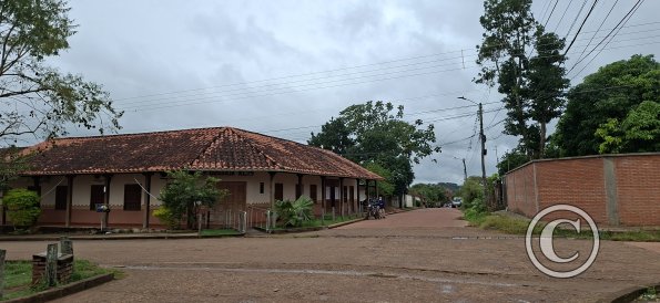 Street scene (11)