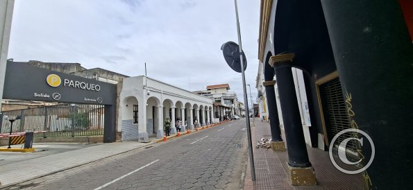 Calle Arenales and Calle Beni