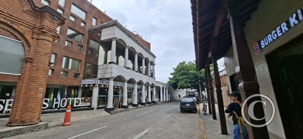 Calle Sucre from Calle 24 de Sept