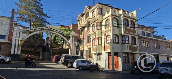 Arcos de Surapata at Calle Loa and Calle George Rouma