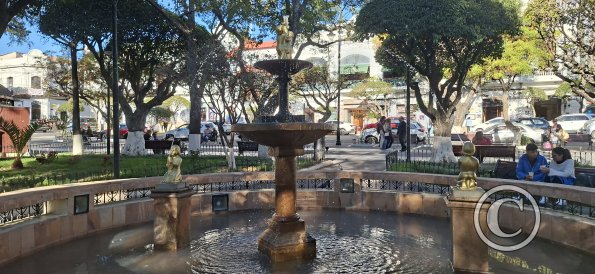 Plaza de Armas 25 de Mayo (15)