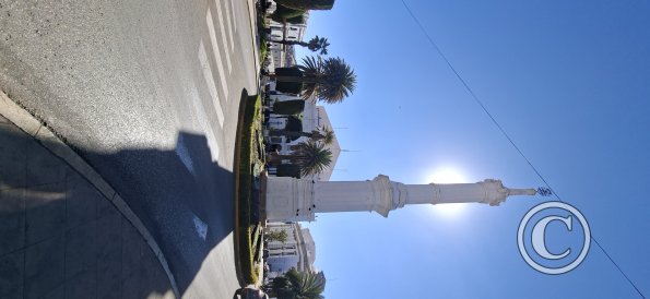 Plaza de la Libertad, Obelisco (2)