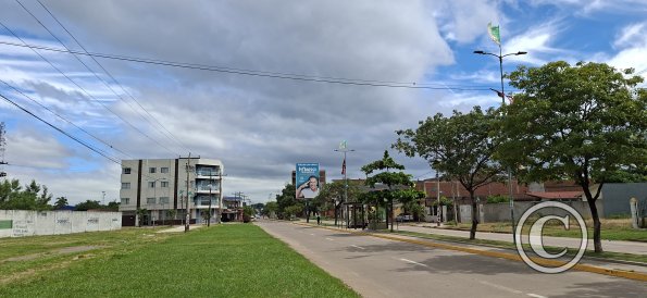Sports fields at Estadio Warnes on Av Viru Viru (3)
