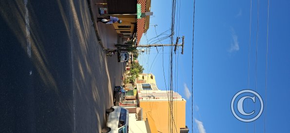 Unnamed road and Av 25 de Mayo