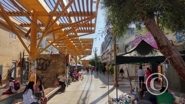 Calle Vivar y Calle Eleuterio Ramirez