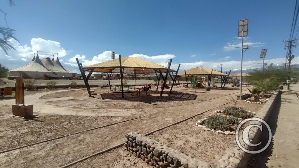 Along side the bus station, Calle Lascar y Calle Tumisa