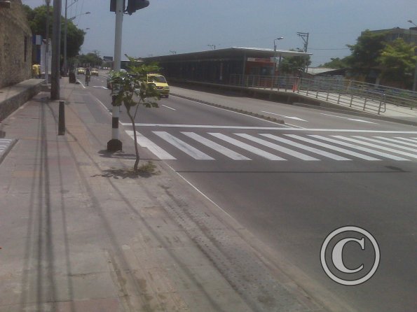 the-highway-murillo-toro-a-bus-station_18773327644_o