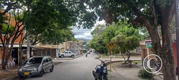 Calle 1 Bis and Carrera 13a