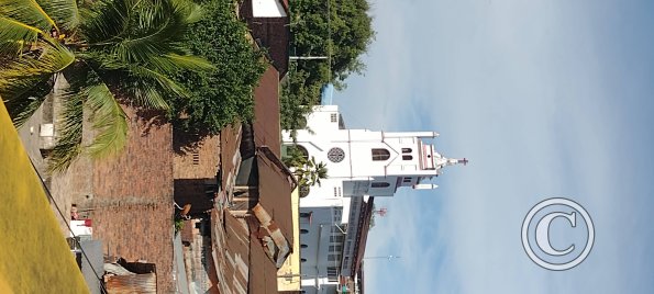 Iglesia Cristo Sarcerdote at Carrera 9 near Calle 8a (2)