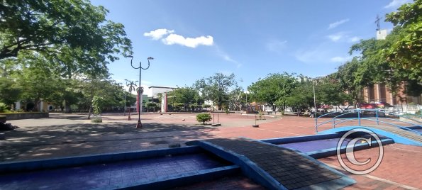 Plaza Simon Bolivar at Carrera 11 and Calle 18