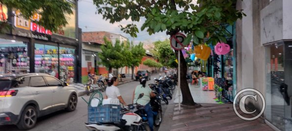 Calle 10 and Carrera 10