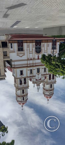 Iglesia Santa Ana at Carrera 11 and Calle 11