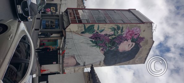 Mural on Simon Bolivar near Juan Leon Mera