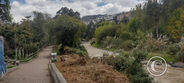 Path along Rio Ambato