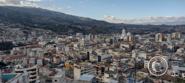 View from Tupac Yupanqui and Quimbalembo (2)