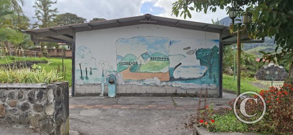 Mural on Batallon Chimborazo near Jumandi