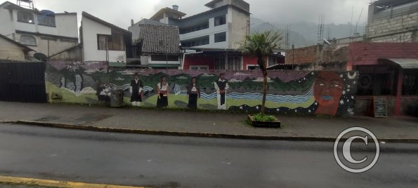 Mural on Oriente near 12 de Noviembre