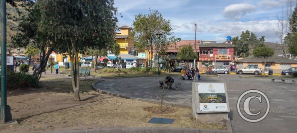 Alongside Parque Carlota Jaramillo looking at Simon Bolivar